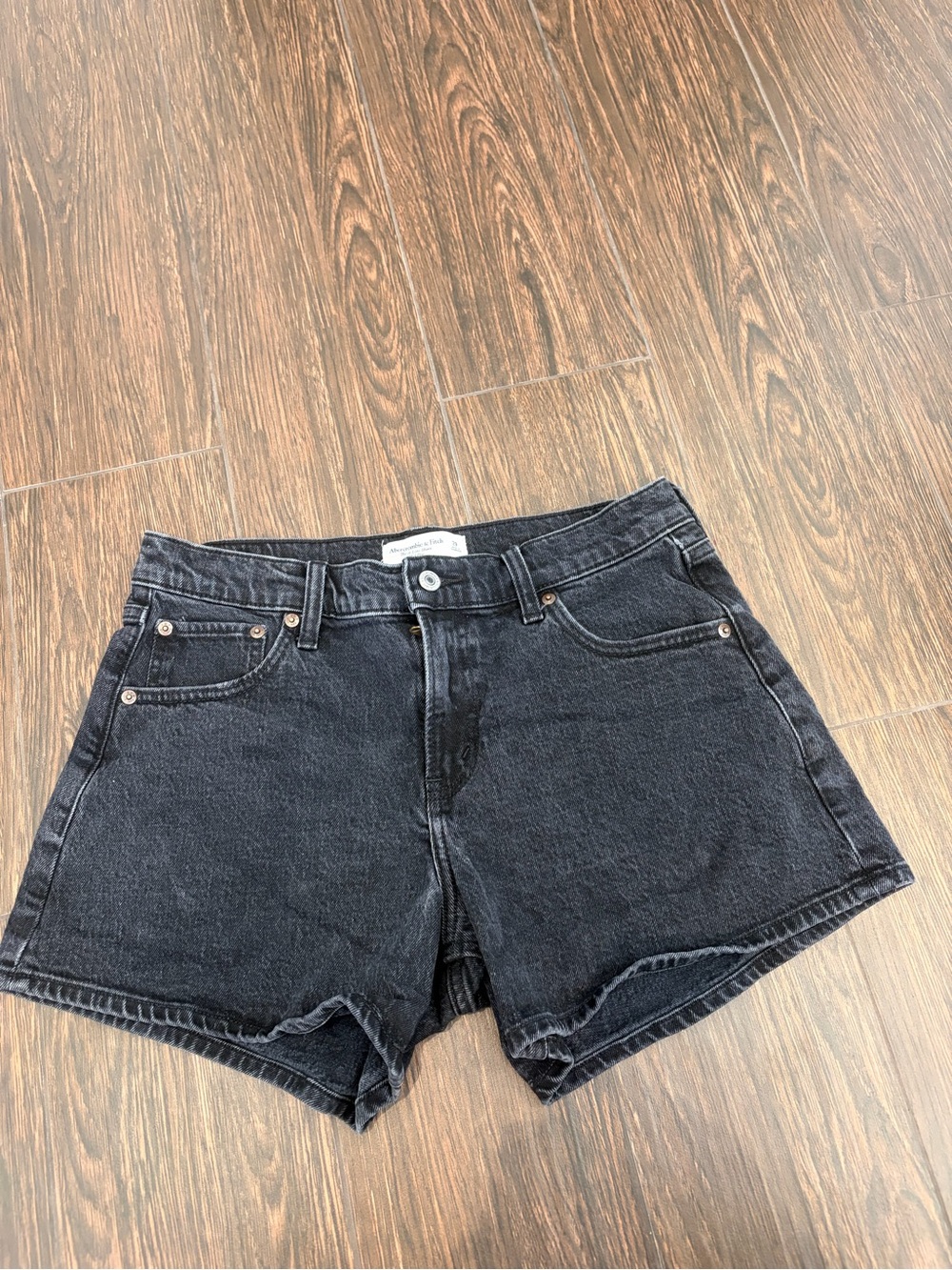 Abercrombie Mid Rise A Line Denim Women’s Shorts
